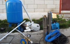 Установка гидроаккумулятора